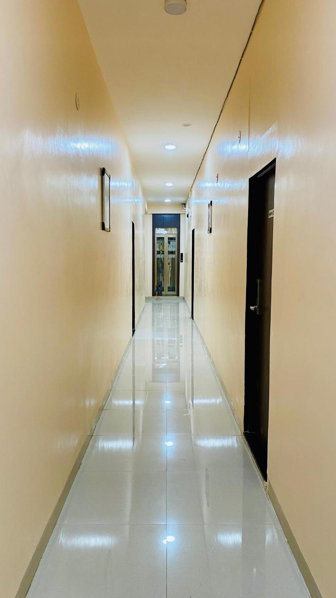 Stay 10 B&M Indore Exterior photo