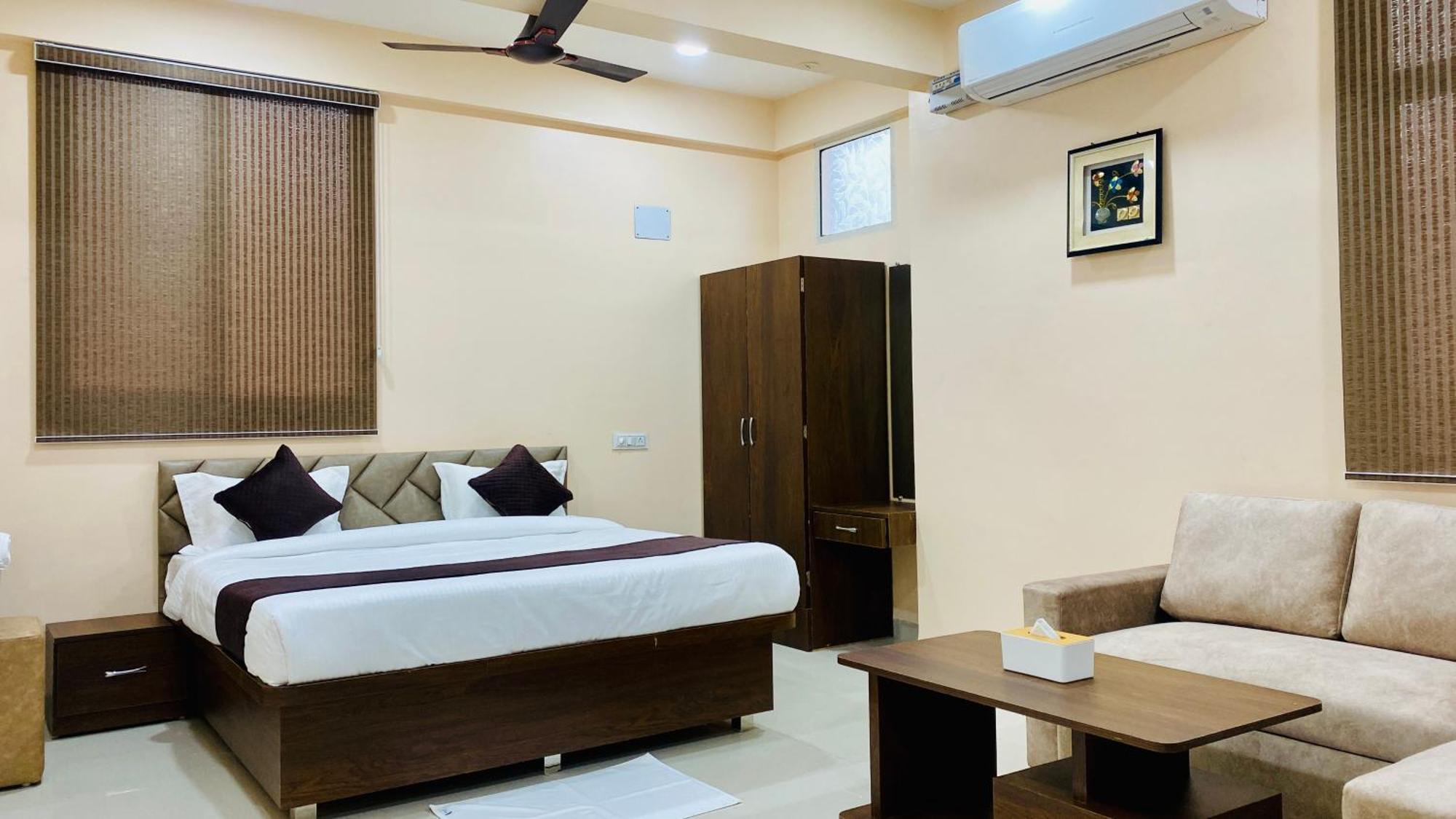 Stay 10 B&M Indore Exterior photo